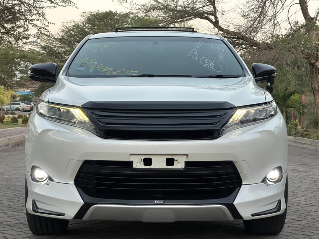 Toyota Harrier new